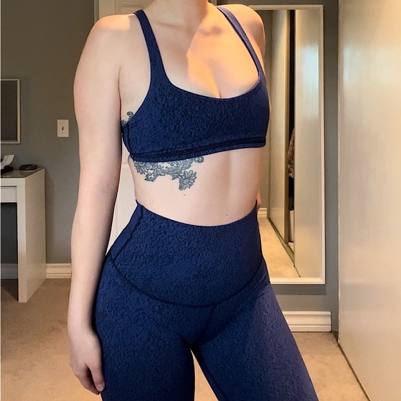 Set-LULULEMON blue & black speckle bra and legging matching set 🖤 - Picture 1 of 5